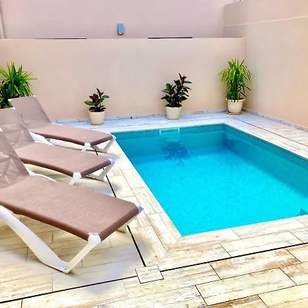 Casa Mediterranea Con Piscina Privada En *