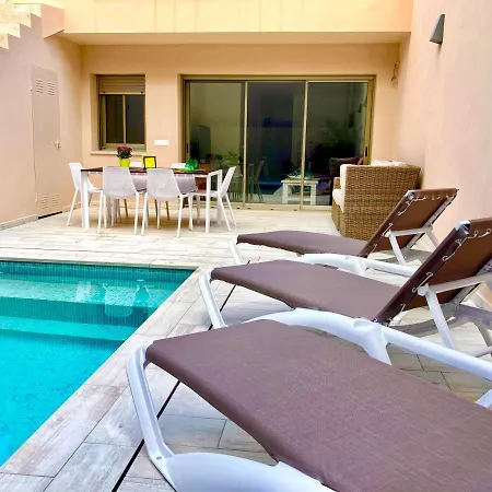 Holiday home Casa Mediterranea Con Piscina Privada En *