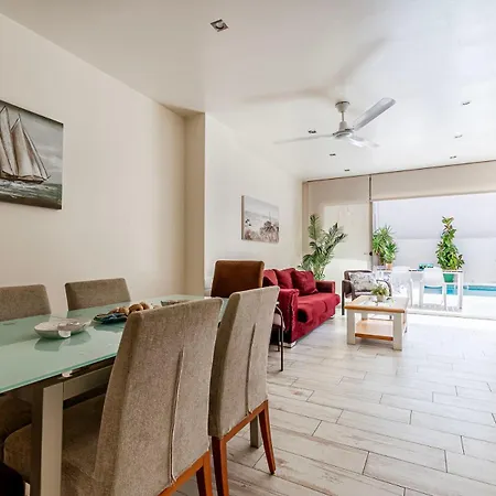 Casa Mediterranea Con Piscina Privada En Holiday home *