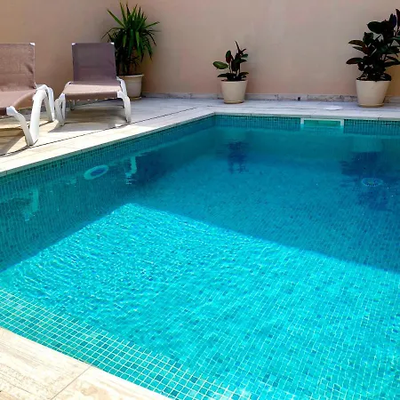 Casa Mediterranea Con Piscina Privada En בית נופש *